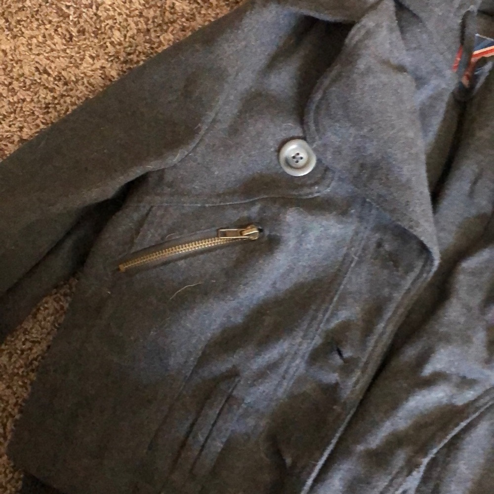 Jacket - Picture 3 of 6